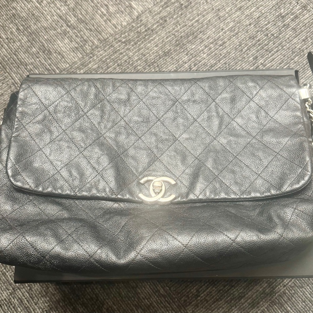 Jumbo Chanel Purse